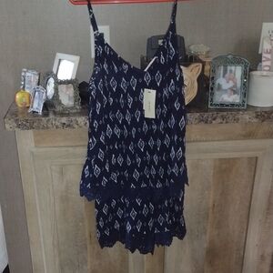 Skies are blue romper size M Navy blue NWT